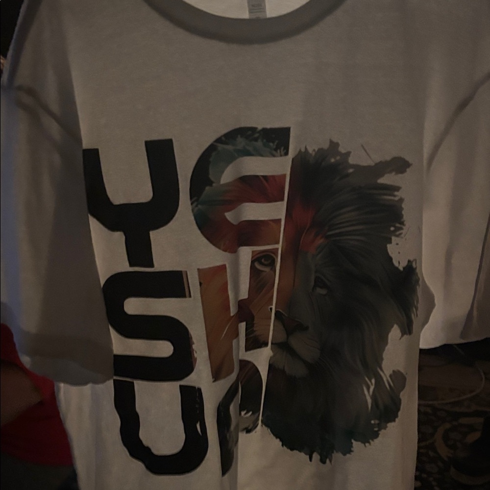 YSU Graphic Lion Print Men's Short Sleeve Tee - White